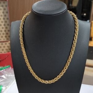 Vintage Nina Ricci 22K Gold Plated Chain Necklace 17 in